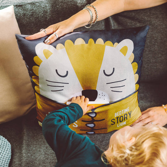The Story Pocket Cushion - Lion